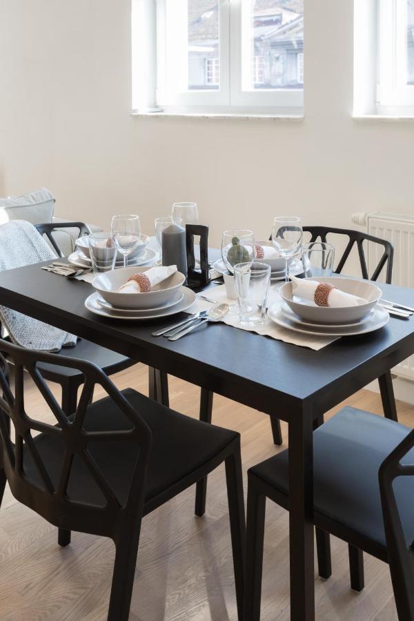 Design 2Bdr Apartment Near City Center Zagabria Esterno foto